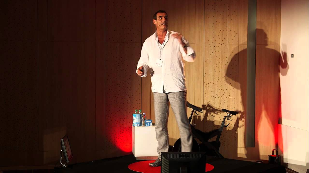The butterfly effect of dental care | Eric Oquinarena | TEDxIUM